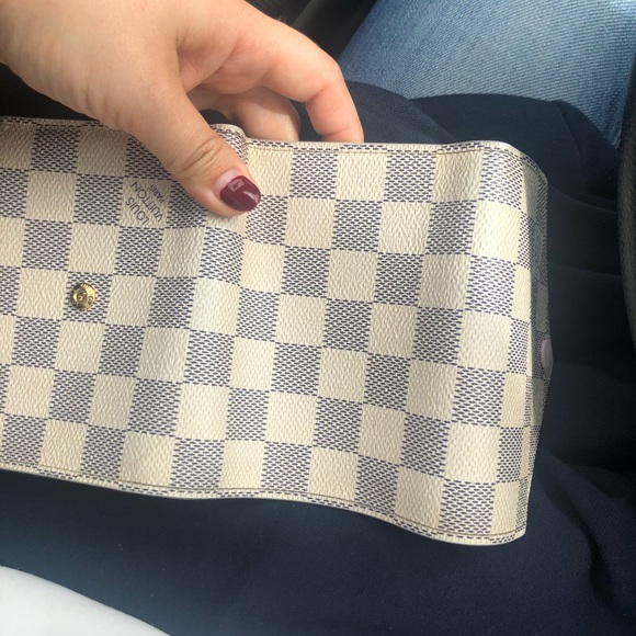 Authentic Louis Vuitton Victorine Ballerine Azur - Picture 4 of 8